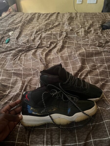 Jordan 11
