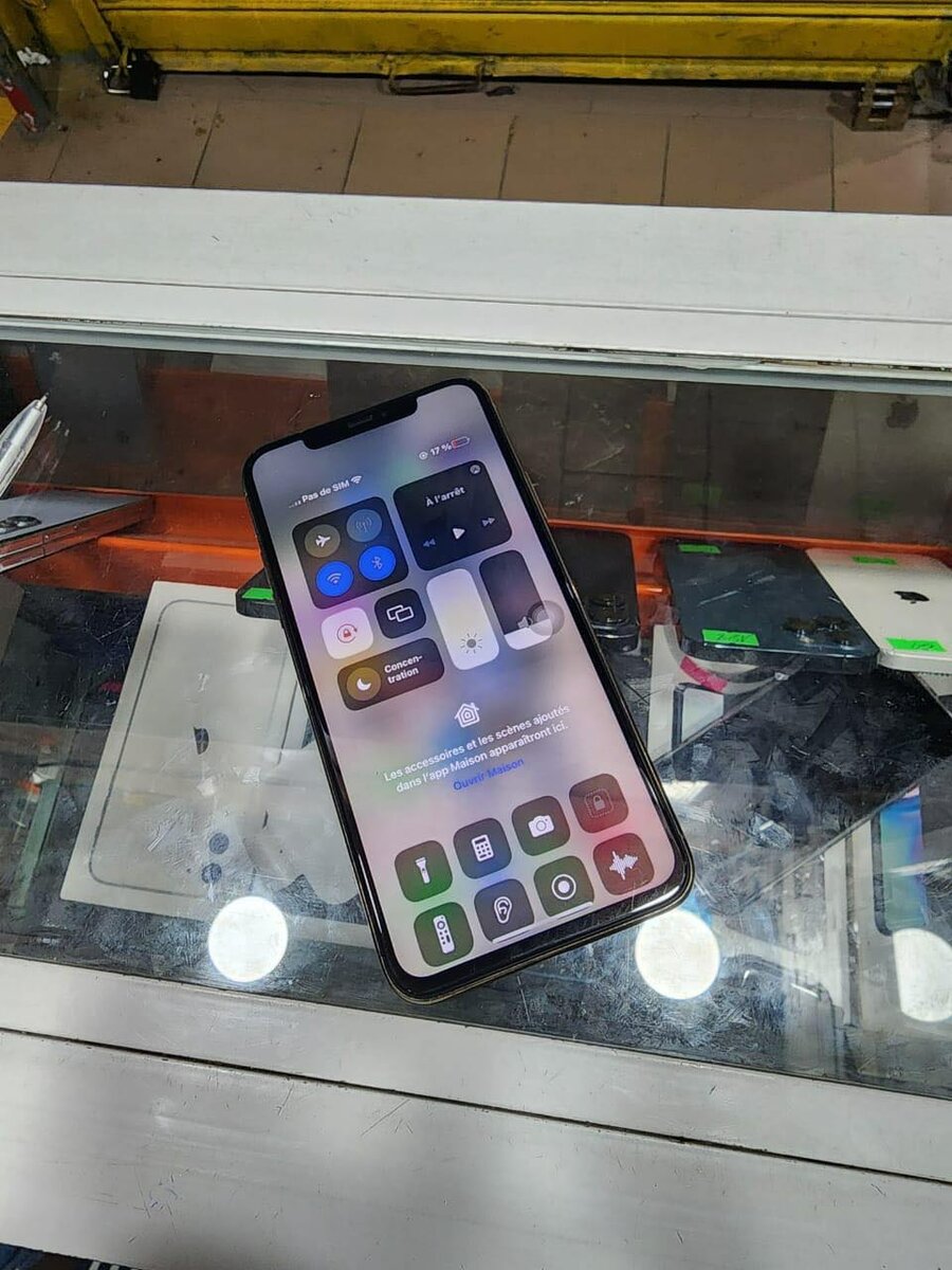 11 pro max 64giga sans id