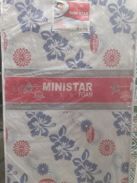Mini star foam