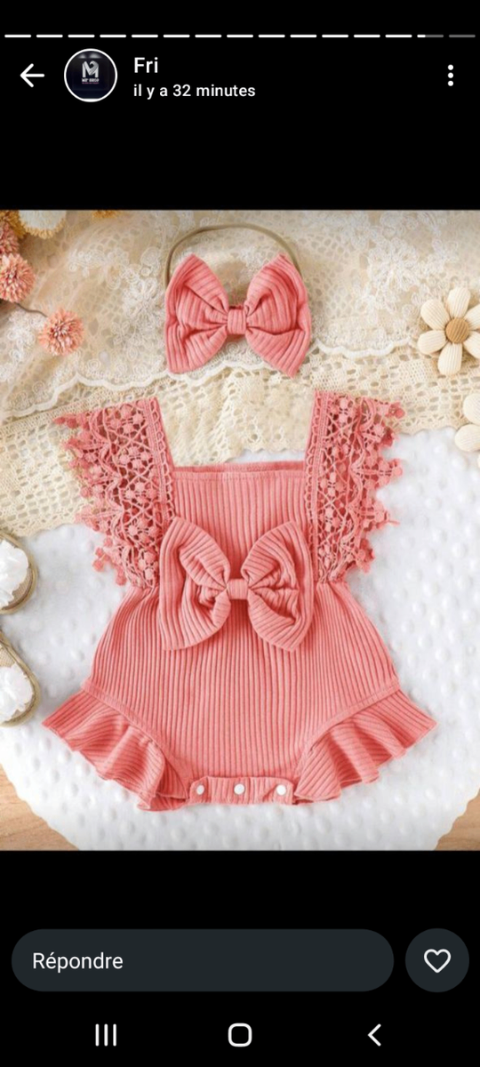 Ensemble bébé rose élégant