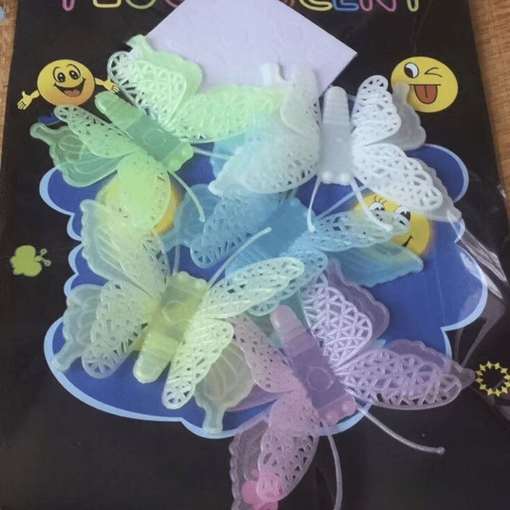 Papillons fleurissent