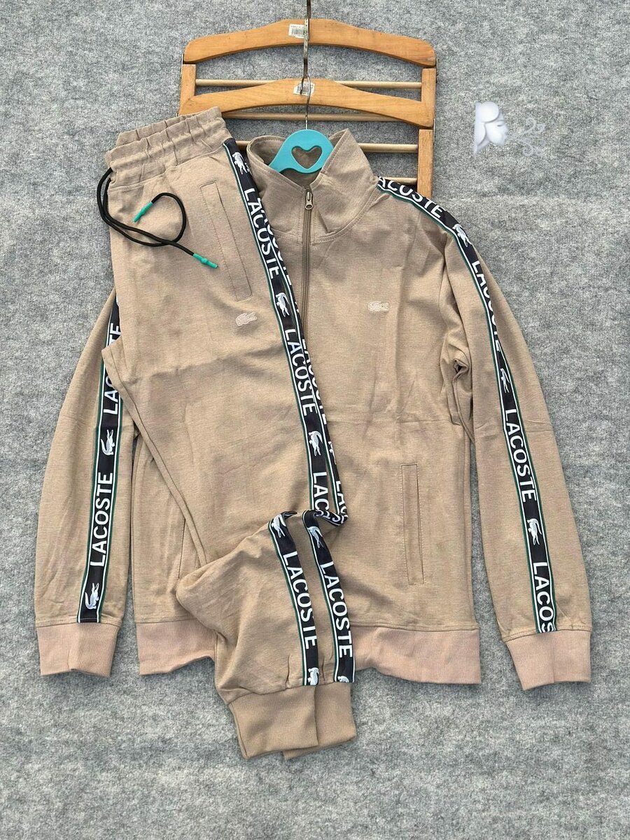 Survêtement hommes stylé