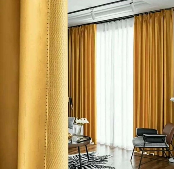 Rideaux et draps de qualité à seulement de 10k.