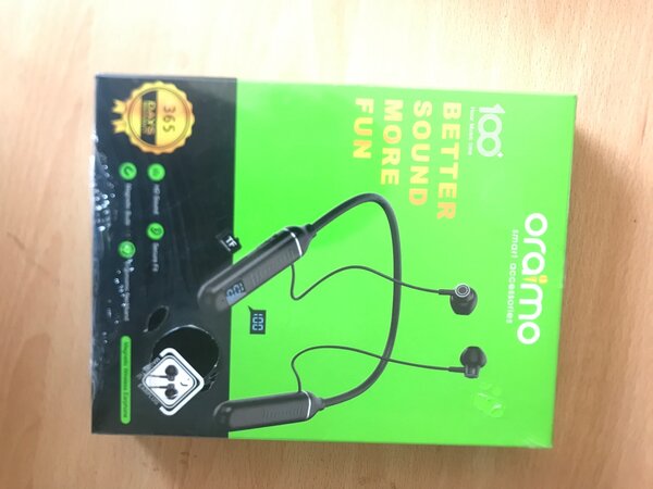Oraimo magnetic wireless earphone