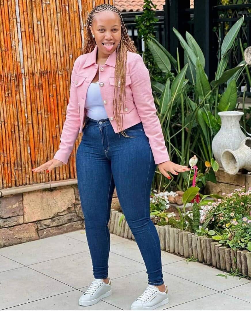 Skinny jeans , jeans long skirt and flare jeans