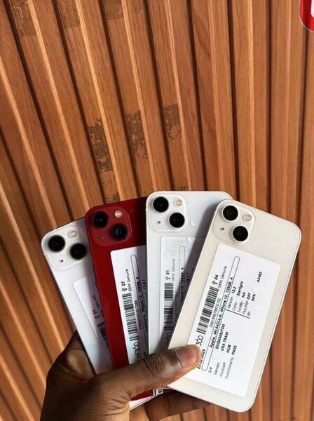 iPhone 13 - Couleurs variées