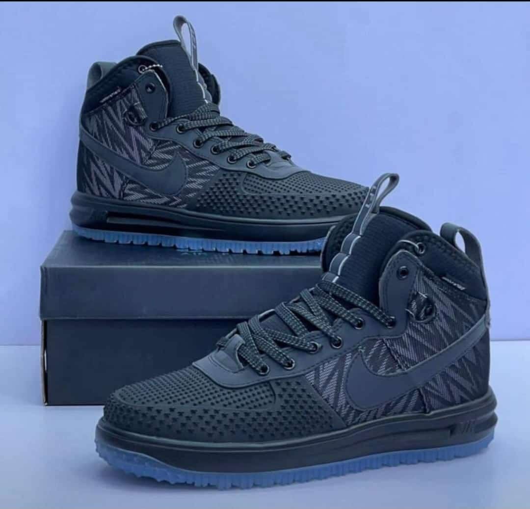 Sneakers for the gentlemen