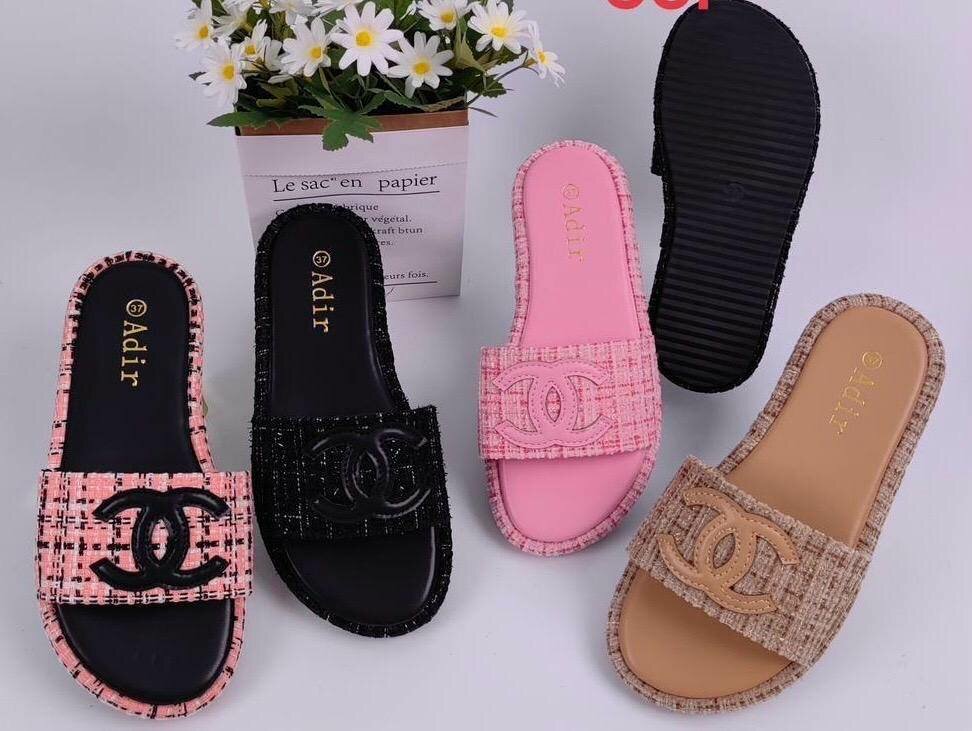 Women's slippers and sandals