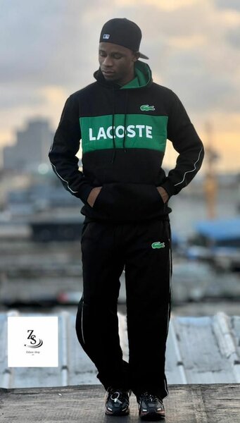 Survêtement Lacoste confortable