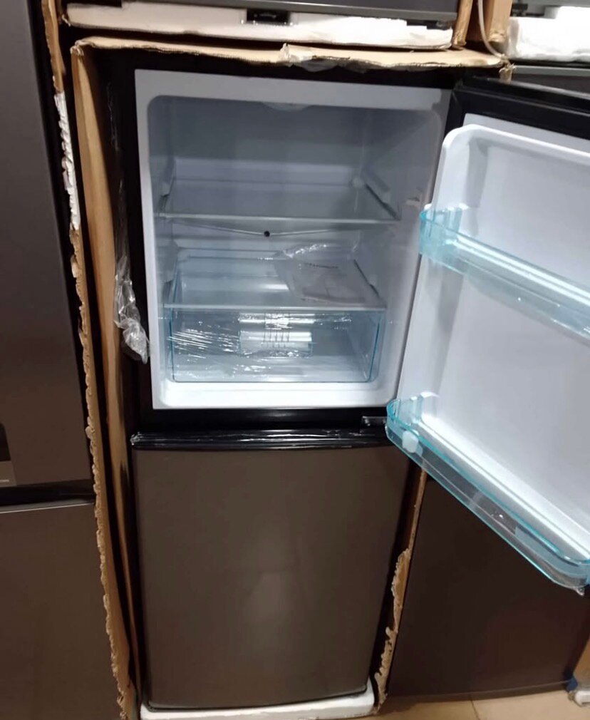 Réfrigérateur combiné moderne