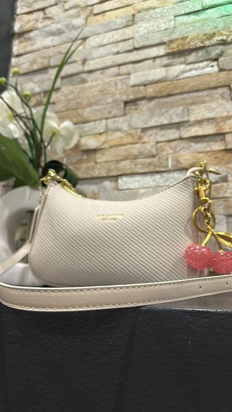 Sac à main en cuir élégant