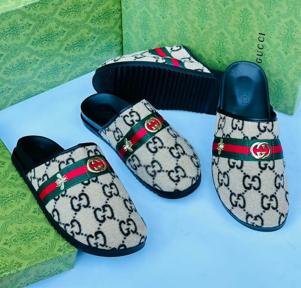 Mules en cuir de luxe