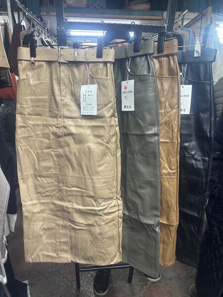 Кожаные юбки, 3 модель