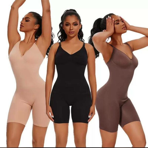 Combinaison gainante femme