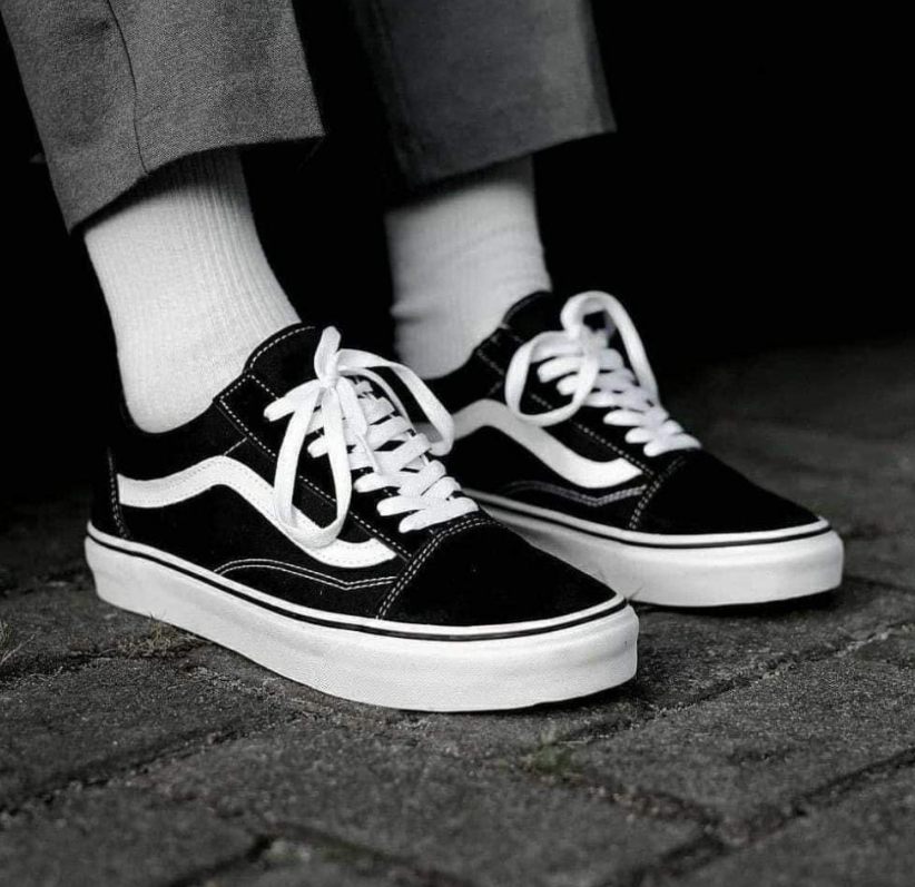 ORIGINAL VANS SNEAKERS
