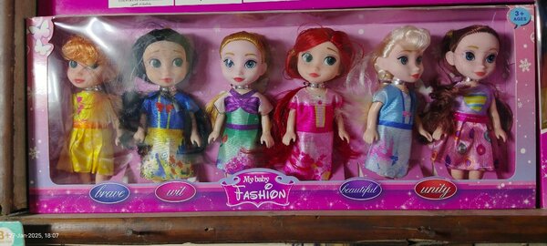 DOLLS