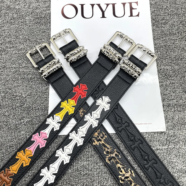 Ceintures en cuir pour femmes avec motif croix