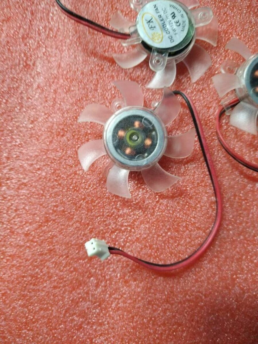 Кулера 4.5см или 45mm для видеокарт