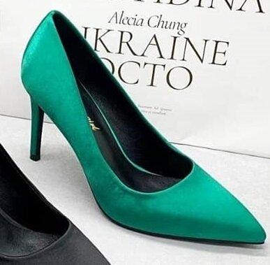 belles chaussures pour femmes