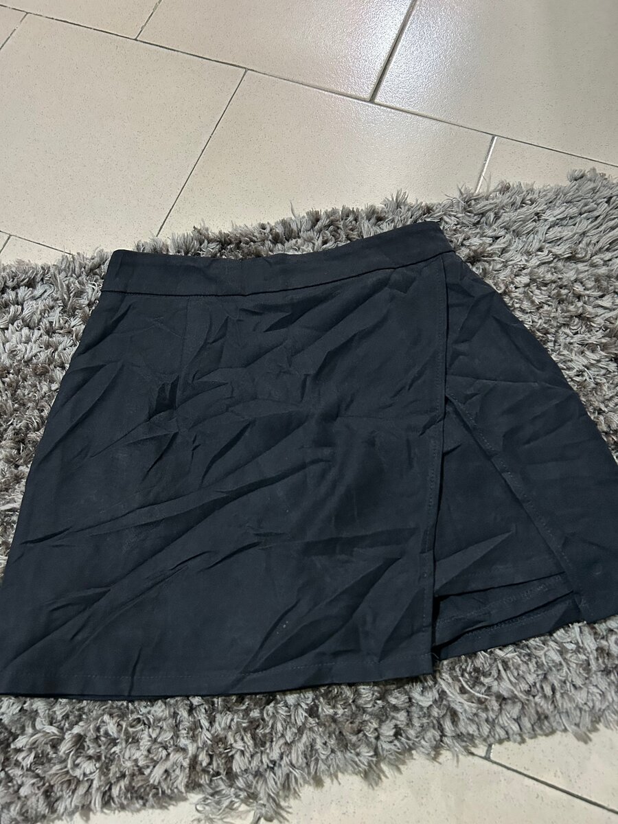 Jupe noire élégante