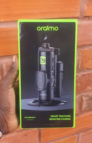 The Oraimo FlowMotion Smart Face-Tracking Gimbal