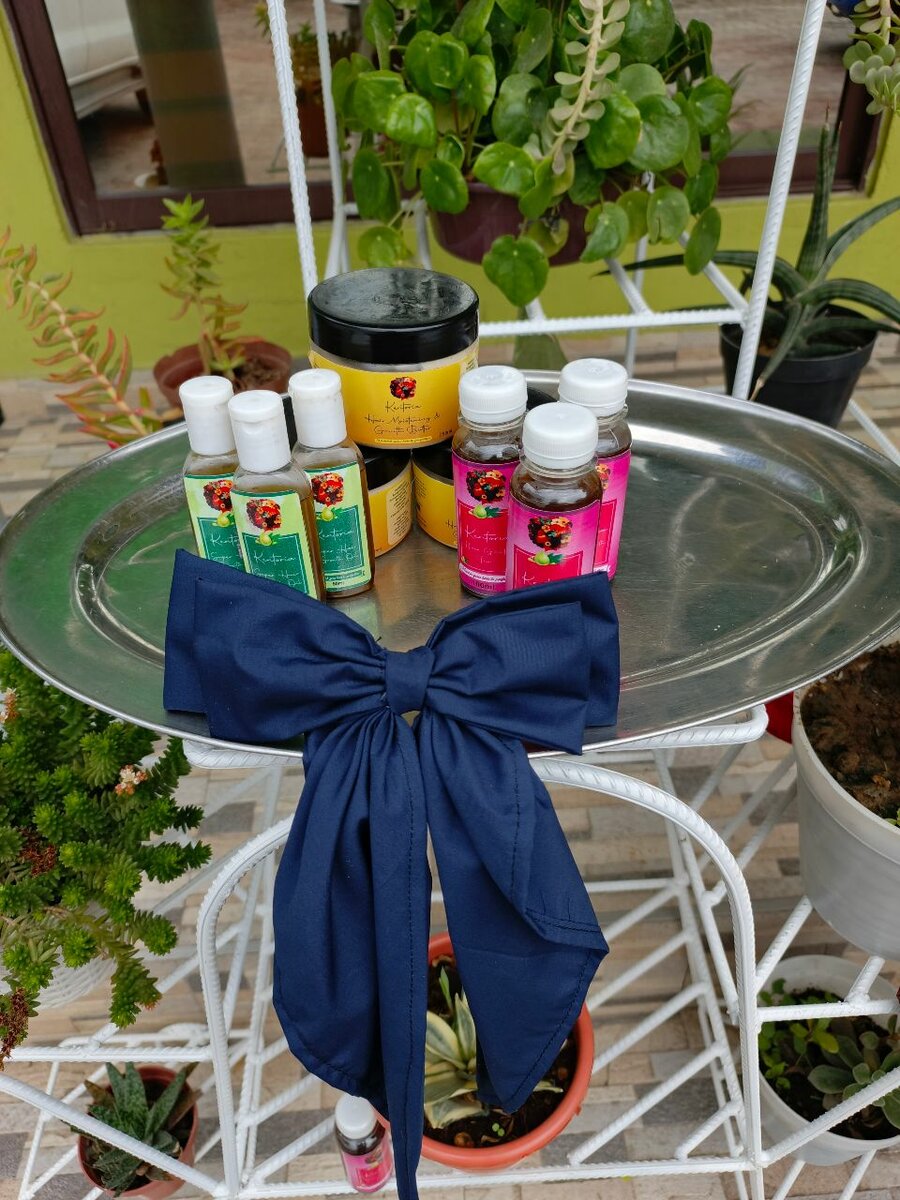 Hair growt(tea + oil+ butter) + free bow