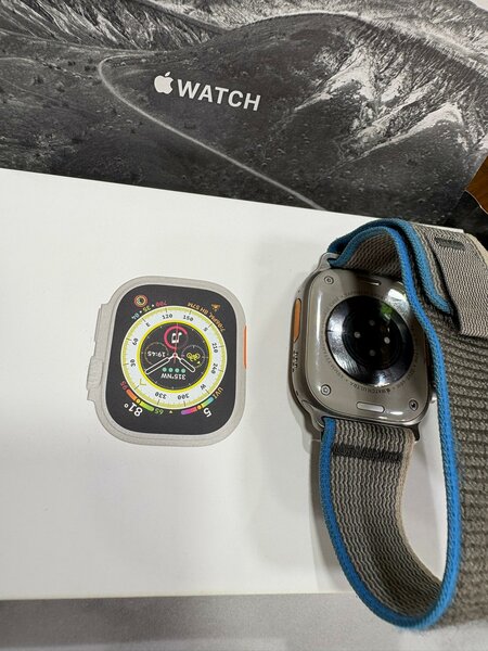 Apple Watch Ultra 1