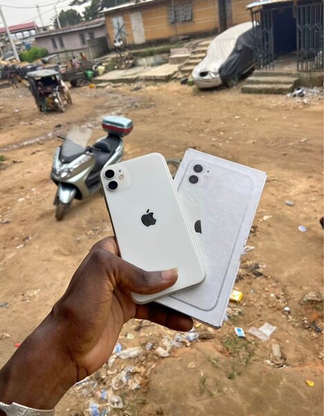 iPhone 11 Blanc Neuf
