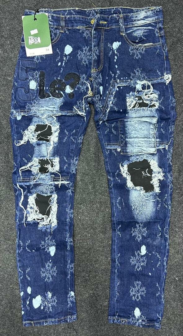 Jeans déchirés en denim