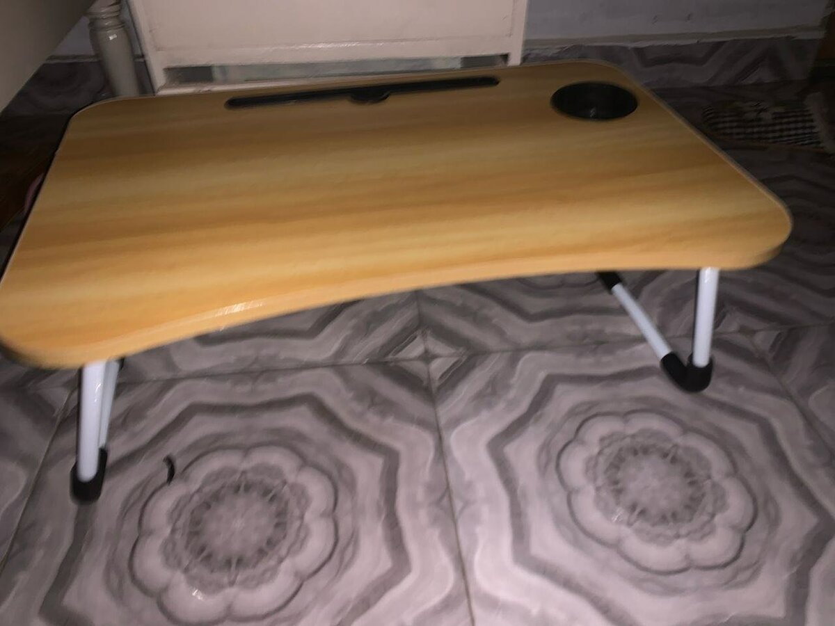 Study table / Laptop table