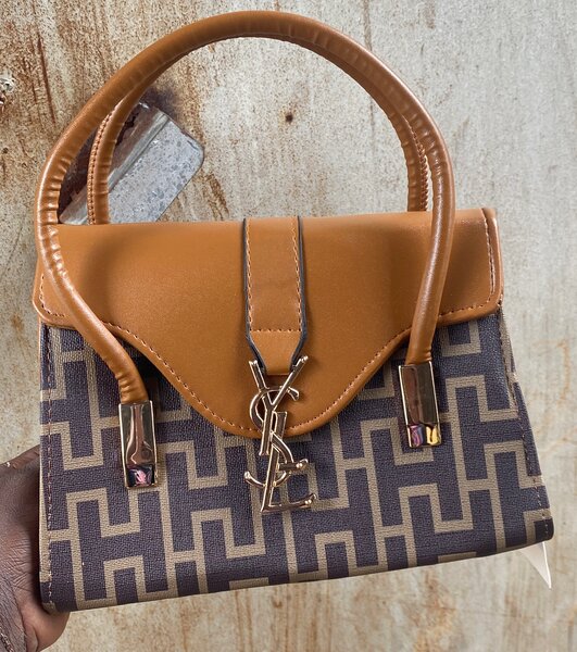 Sac à main élégant femme