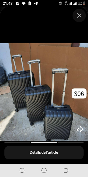 Set de valises rigides légères