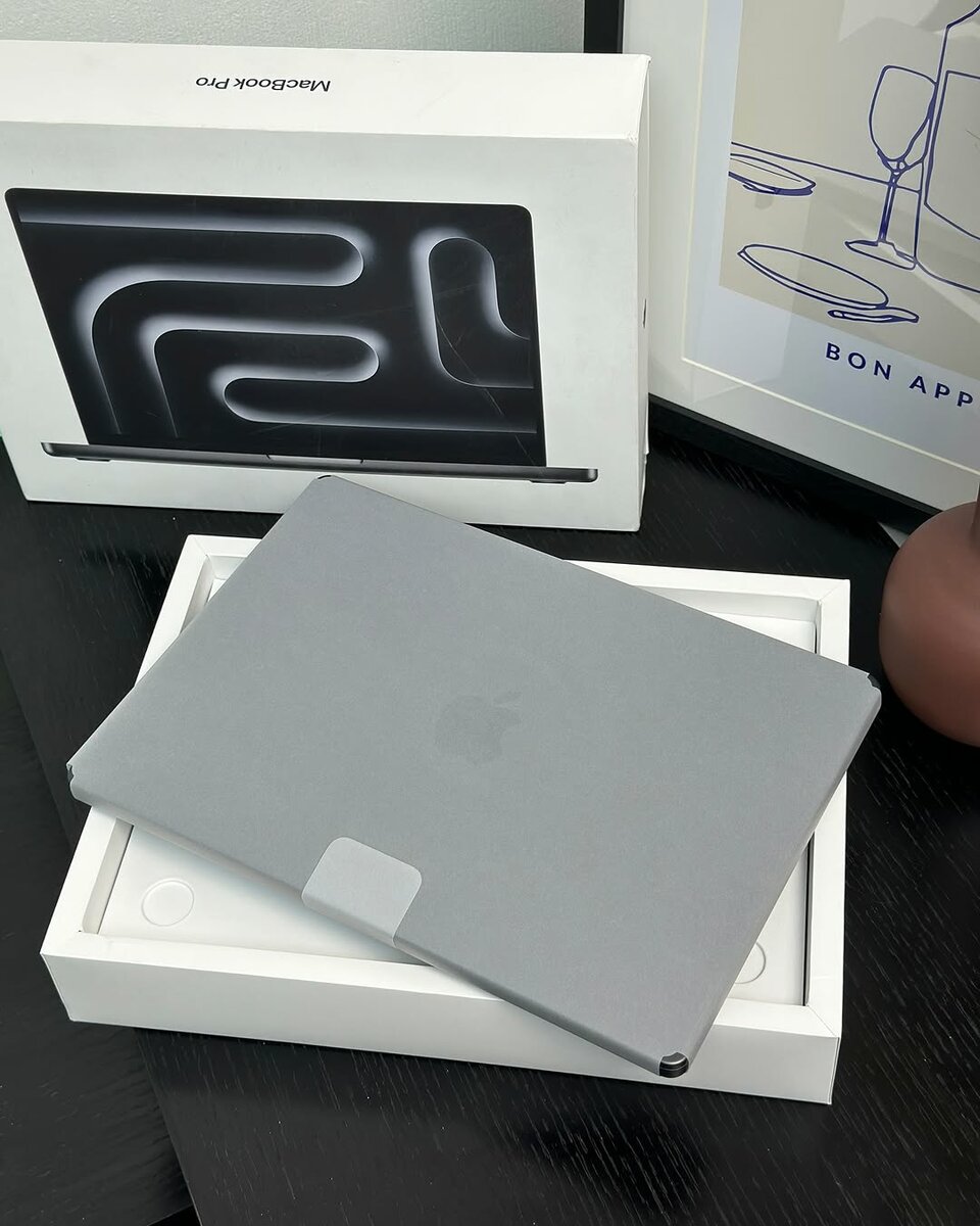 MacBook Pro 2024  16" M4 Max