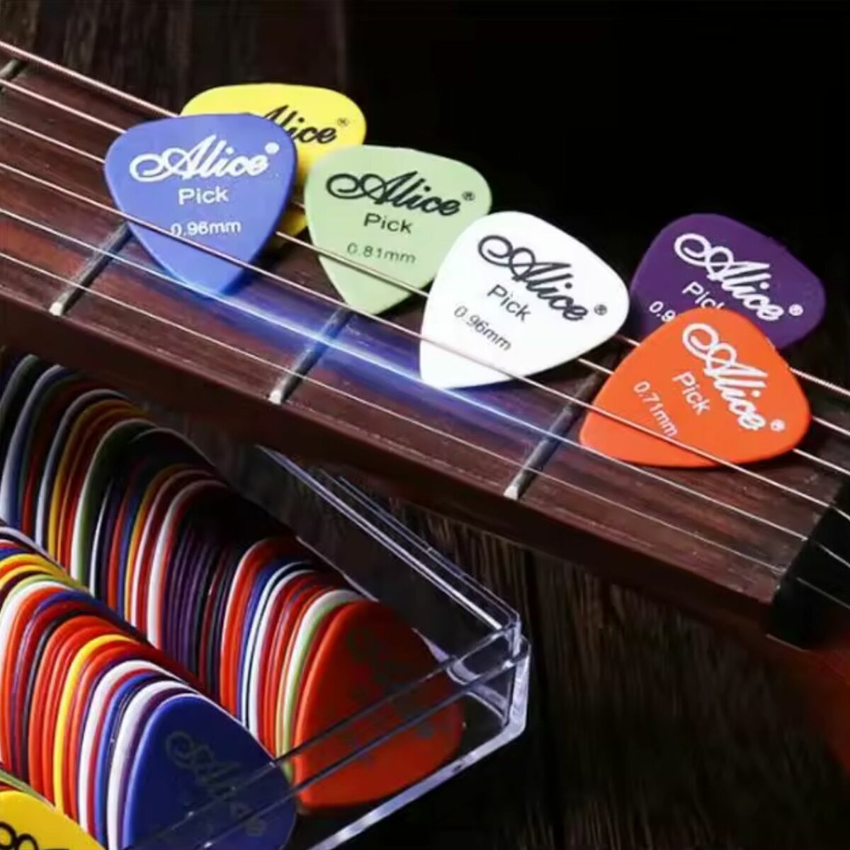 10 PCS Picks multic guitare