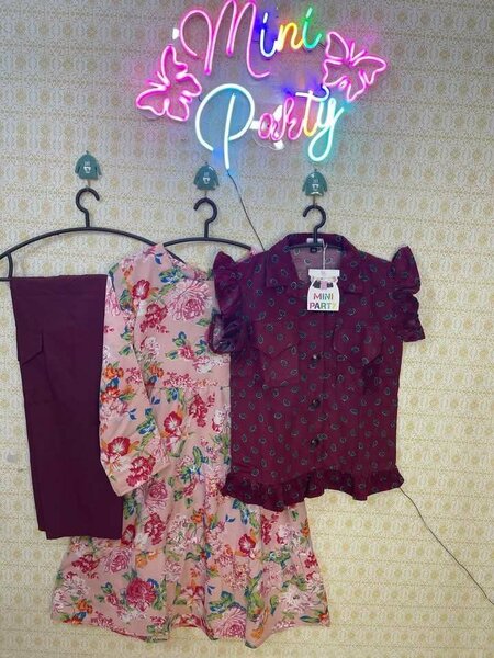 Trendy 3pc dress for baby girls