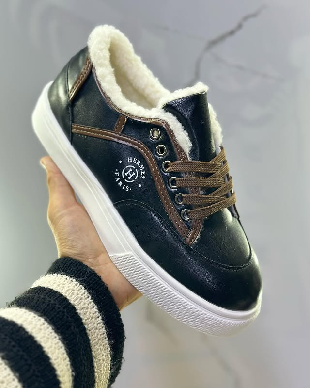 Утепленные кроссы минимализм