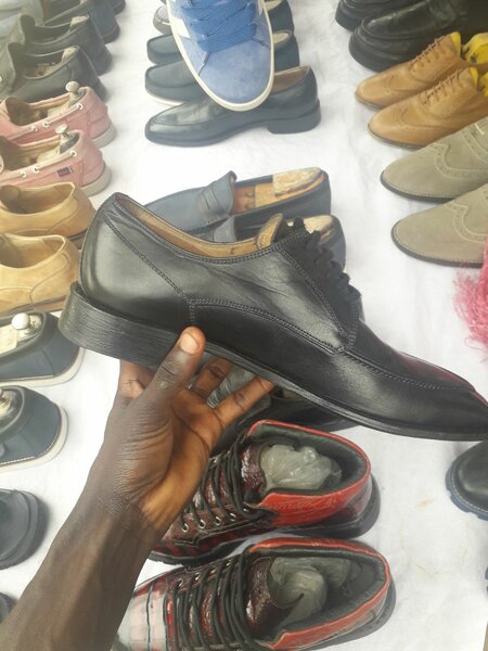 Chaussures Derby en cuir noir