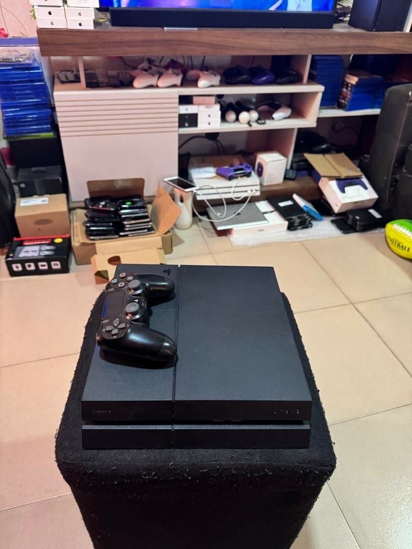 Play station 4