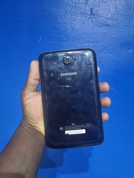 SAMSUNG TAB 3