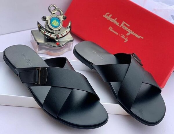 Sandales en cuir noir