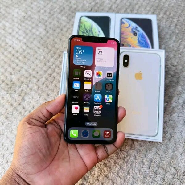 iPhone Xs 64 Go
