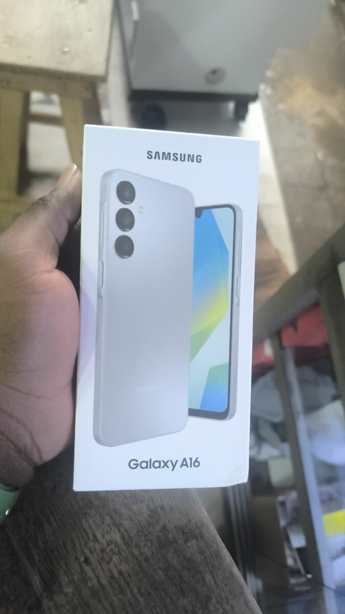 SAMSUNG GALAXY A16 256GB/8GB