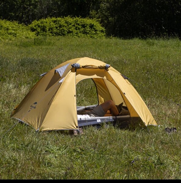 Палатка naturehike 3местная оранжевого цвета