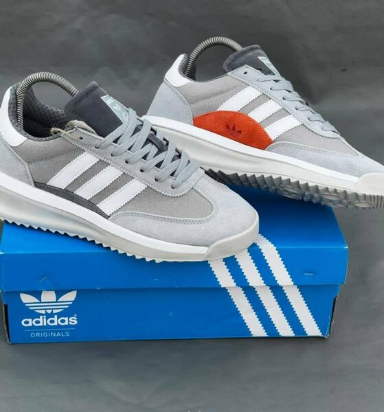 Adidas sl 72