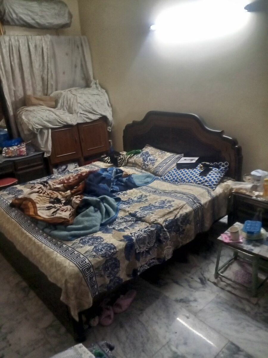 Bed Frame High Quality .