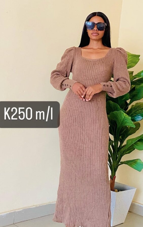 Elegant  brown dress m/l