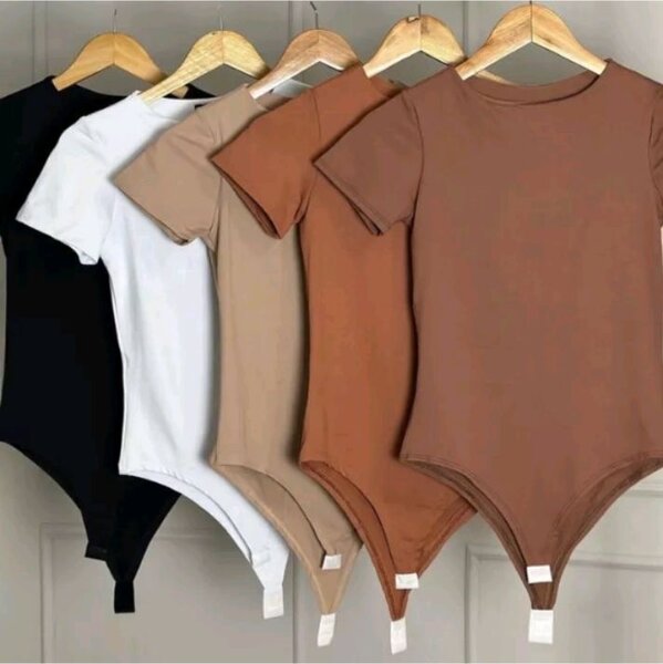 Short sleeves bodysuit