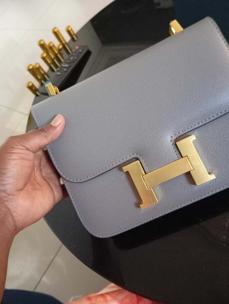 Sac à main élégant en cuir