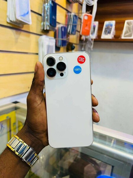 iPhone 128 Go Neuf
