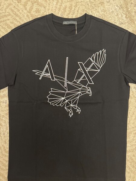 Премиум качества футболка от Armani Exchange